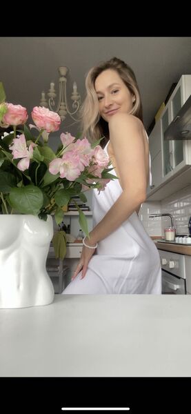 -,   Katrin, 32 ,   ,   