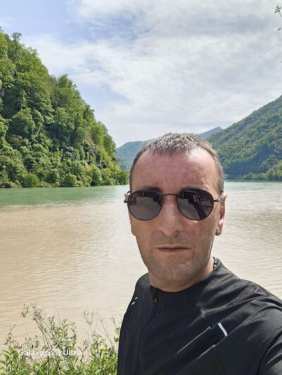  ,   Irakli, 41 ,   ,   