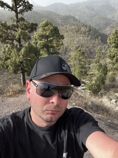  ,   Eduard, 41 ,   ,   , c , 