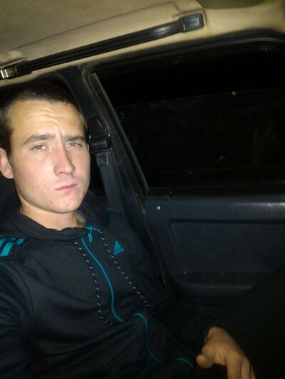  ,   Ivan, 28 ,  