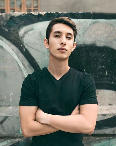  ,   , 24 ,   ,   