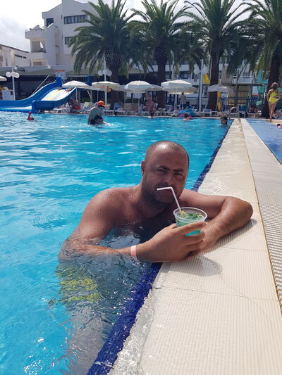  ,   Victor, 43 ,   ,   , c , 