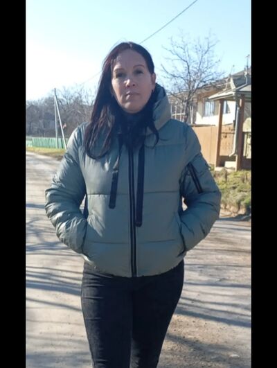  ,   Olesea, 40 ,   ,   