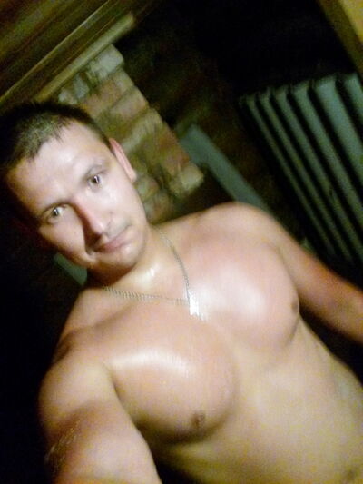  ,   Parker, 35 ,   