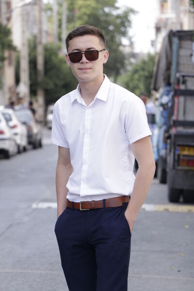  ,   Moxamed, 24 ,   ,   