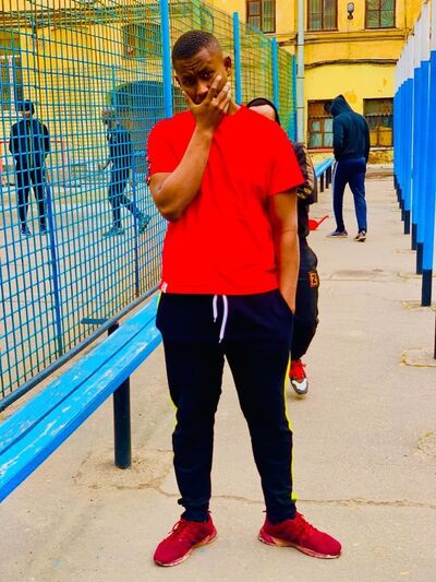  -,   Oumar, 30 ,   ,   , c 