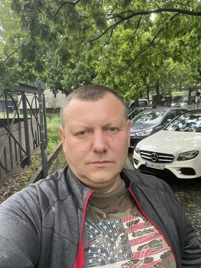  Hannoversch Munden,   Yuriy, 44 ,   ,   , c , 