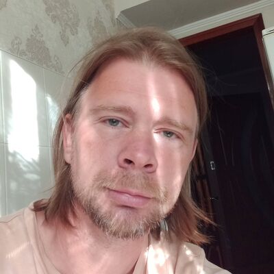  ,   Ghenadie, 41 ,   ,   
