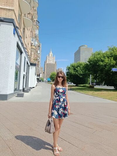  ,   Tatyana, 32 ,  