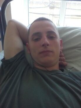  9954971  Vladislav, 32 ,     
