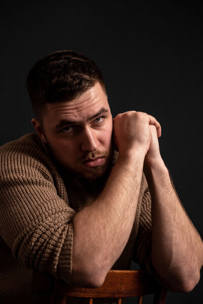  ,   Vladislav, 28 ,   ,   