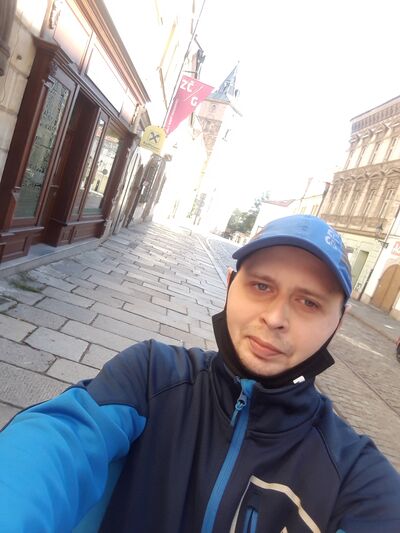  Plzen,   Sergii, 39 ,   ,   , c 