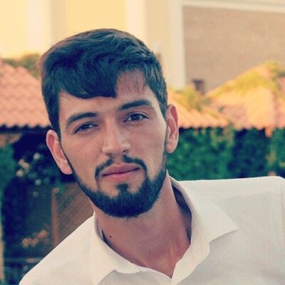  ,   Narek, 32 ,   ,   , c 