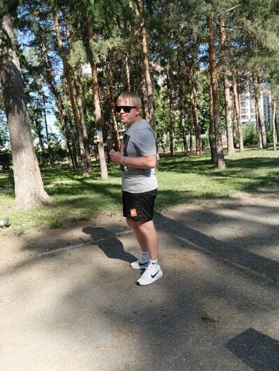  ,   Farik, 33 ,   c 