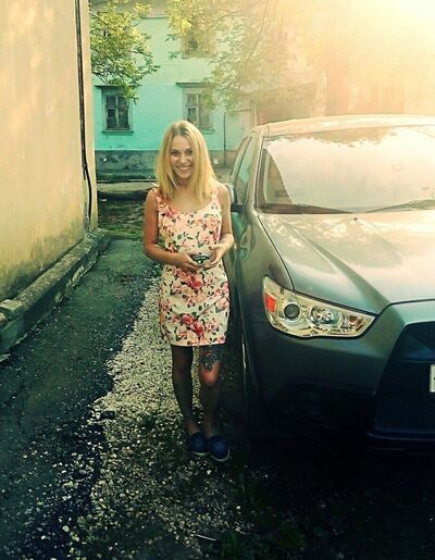  ,   Julie, 37 ,   ,   