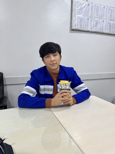  ,   Mustafo, 28 ,   ,   