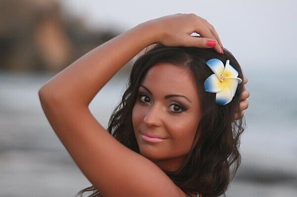  ,   Diana, 39 ,   ,   