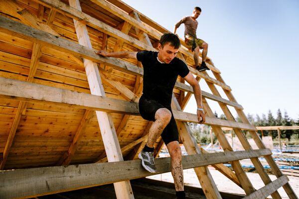  ,   Lintik, 32 ,   ,   