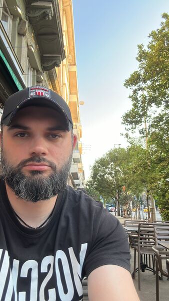  ,   Vladi, 41 ,   ,   