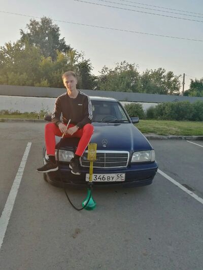  ,   Slava, 25 ,   ,   