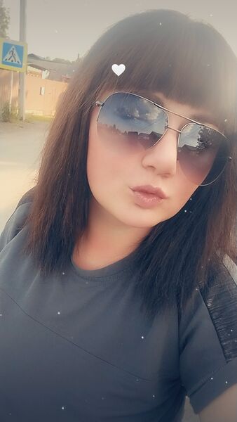  ,   Viktoria, 28 ,   ,   
