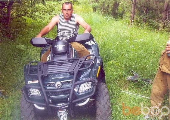  1662691  Armen, 54 ,    