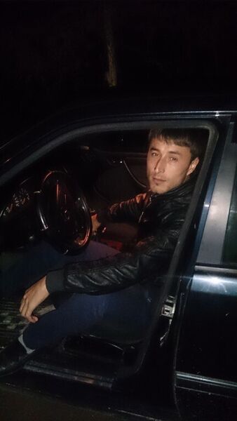  ,   Jonik, 33 ,   ,   