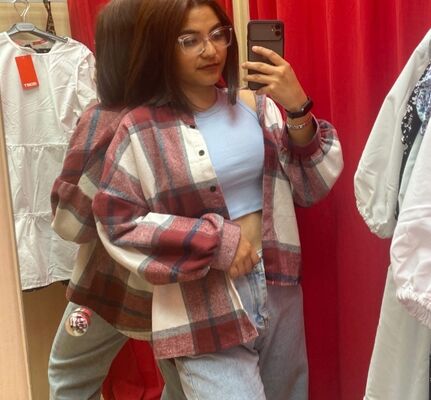  -,   Kamila, 25 ,   ,   