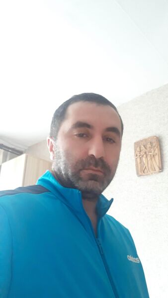  ,   Hayk, 46 ,   ,   