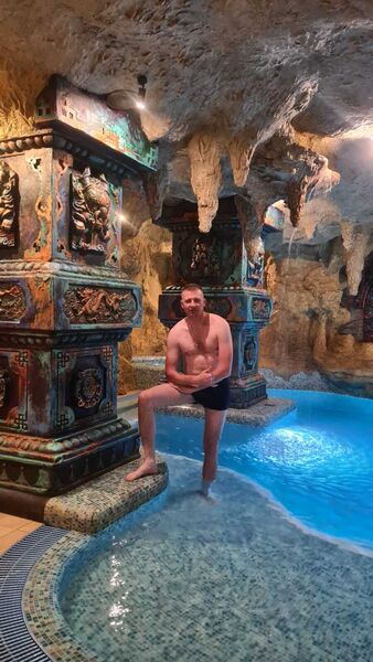  ,   Vaceslav, 38 ,     