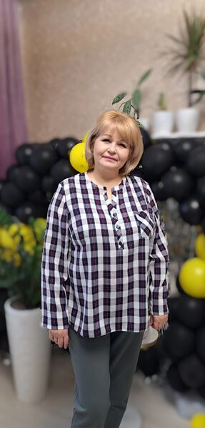  ,   Silvia, 53 ,   c 