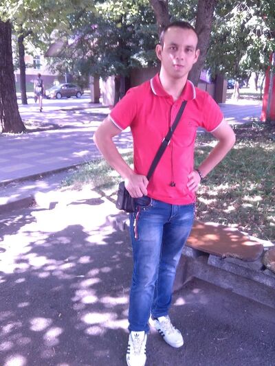  ,   Sasha, 34 ,   c , 