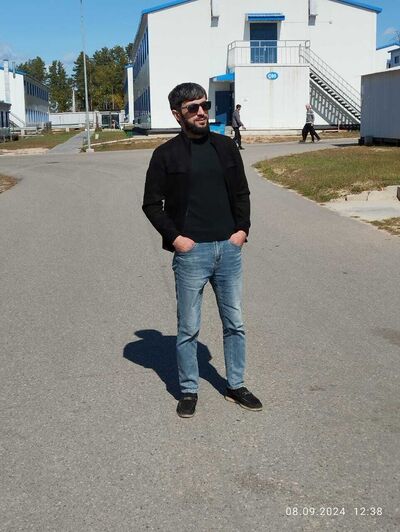  ,   Mahir, 37 ,   ,   