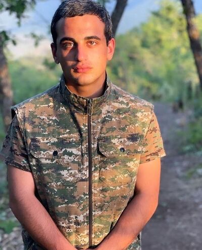  ,   Dav, 23 ,   ,   