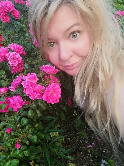  ,   Klara, 53 ,   ,   , c 