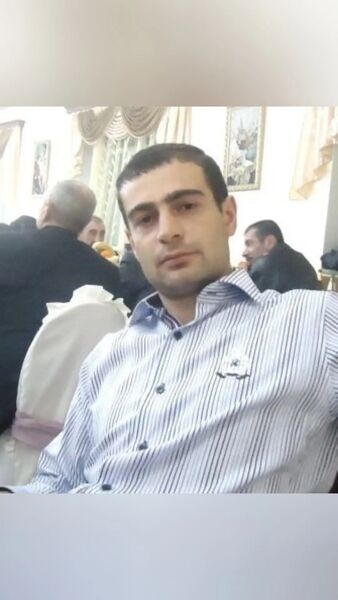  ,   Simon, 34 ,   ,   