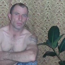  ,   Rusik, 44 ,   ,   , c 