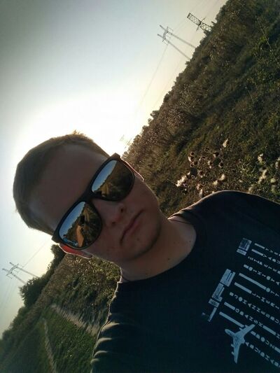  ,   Mitchlee, 24 ,   ,   , c 