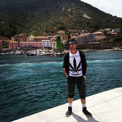  ,   Vladimir, 40 ,   ,   , c 