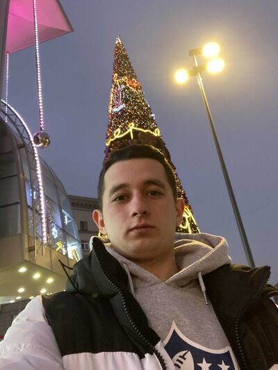  ,   , 28 ,   ,   
