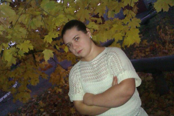  ,   KATRIN, 35 ,   ,   , c 