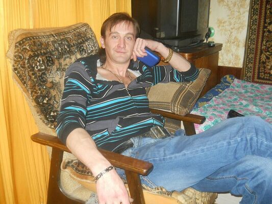  ,   Eugen, 43 ,   ,   
