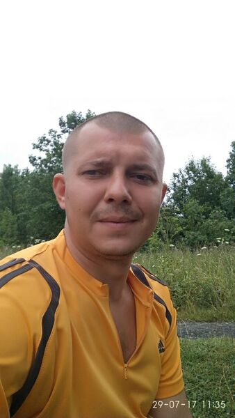  ,   Denis, 41 ,   