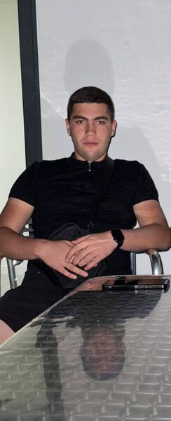  ,   Hayk, 22 ,   ,   