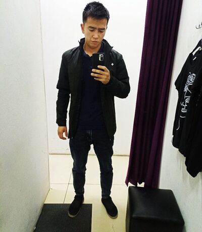  ,   Ulan, 28 ,   ,   