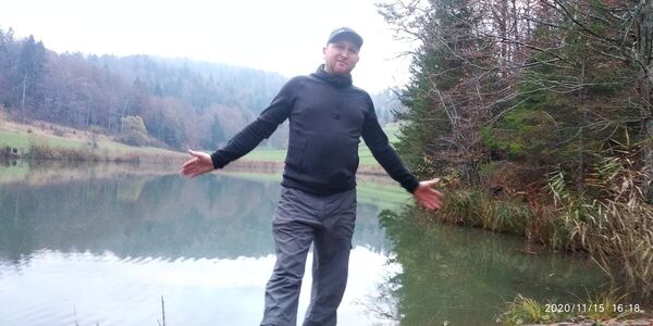  ,   Oleg, 43 ,   