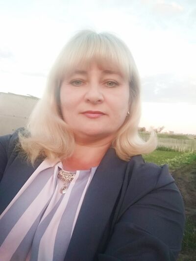  ,   Inna, 49 ,   