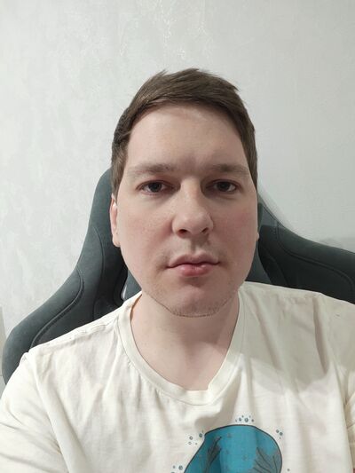  ,   Bogdan, 32 ,   ,   