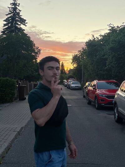  ,   Valery, 27 ,   ,   