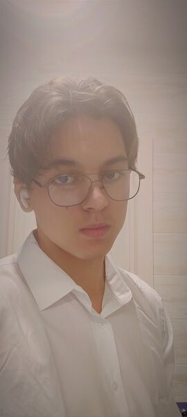  ,   Artur, 18 ,   ,   , c , 